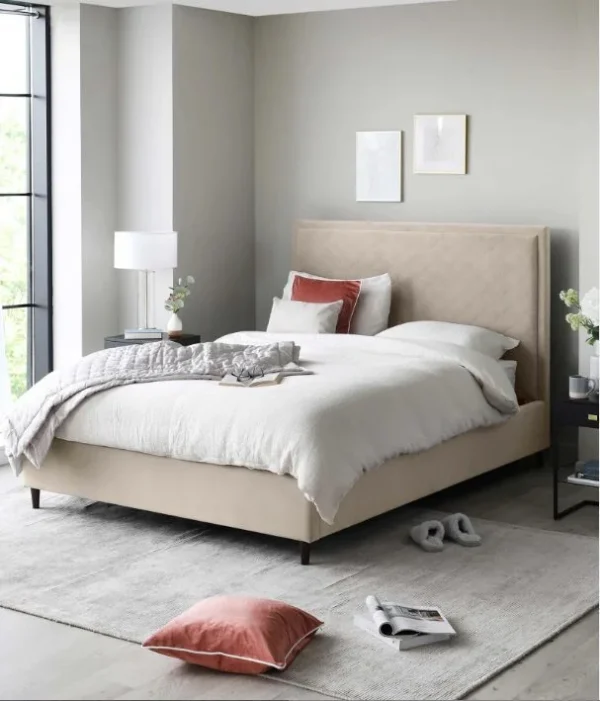 Maple Upholstered Bed With Box Tufted Headboard