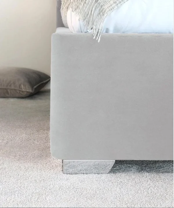 Leo Line tufted upholstered bed