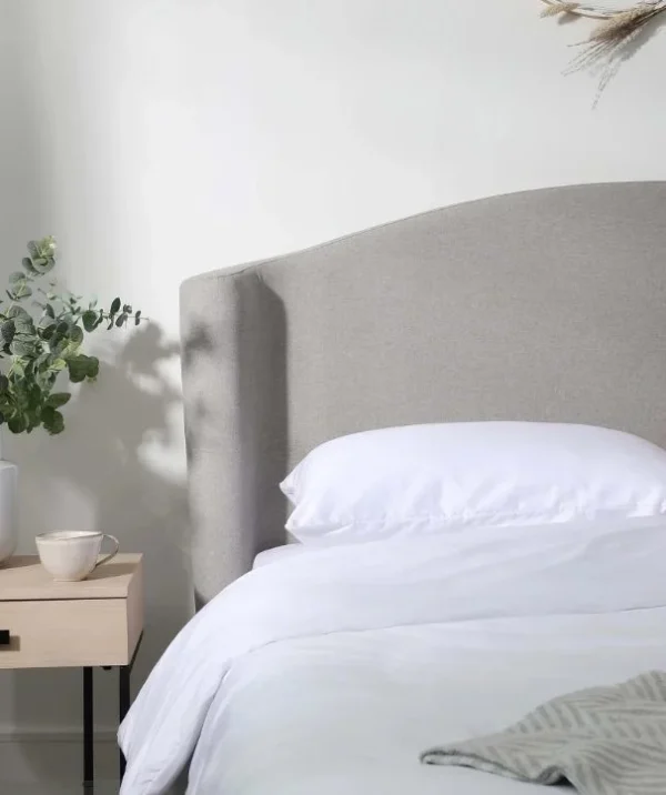 Aida Upholstered Luxury Bed